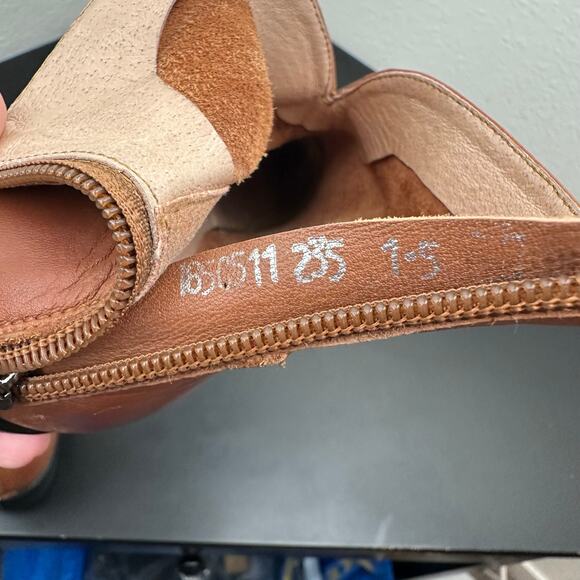 Rare HUMAND Ankle Boot Back Zip Rounded Block Heel Tan Brown Leather Woman 7.5 - Picture 10 of 12